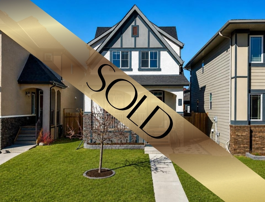 432 Marquis Heights Se, Calgary