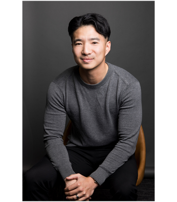 Portrait of Richard Luu, Realtor®/Associate.