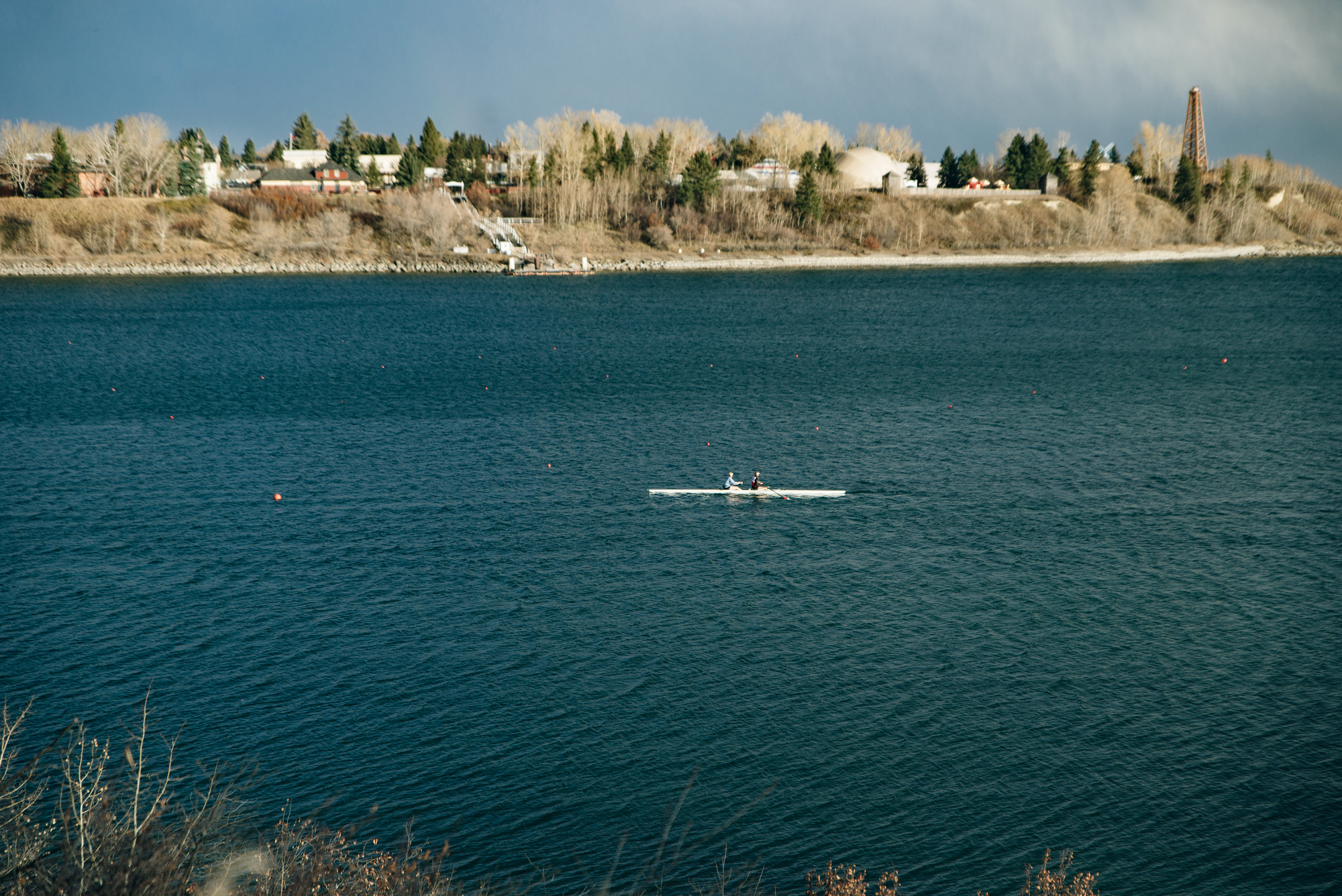 A photograph of Chapperal Lake in Southwest Calgary, Alberta with SW Calgary homes for sale