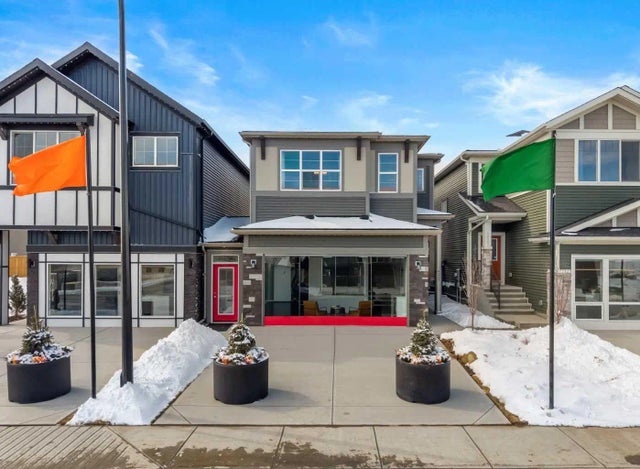 207 Huxland Path Ne, Calgary